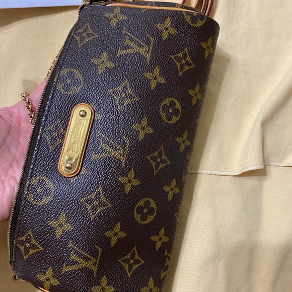 Eva Monogram - Picture 16 of 16